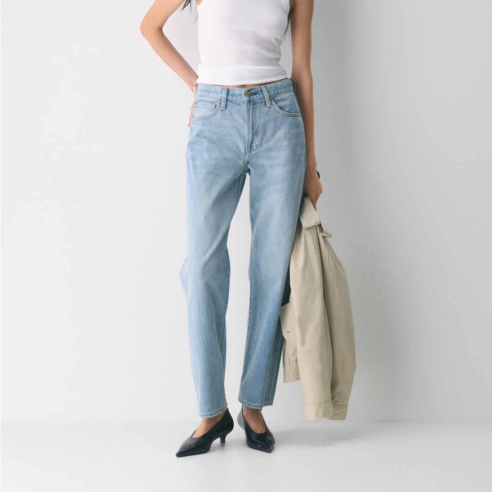Aritzia Denim Forum The 90s Marlo Hi-Rise Jeans | Vintage Blue Wash | Size 23